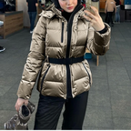 Damen-Skijacke Silber | Wasserabweisend, tailliert, Metallic-Look